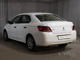 Peugeot 301 2022